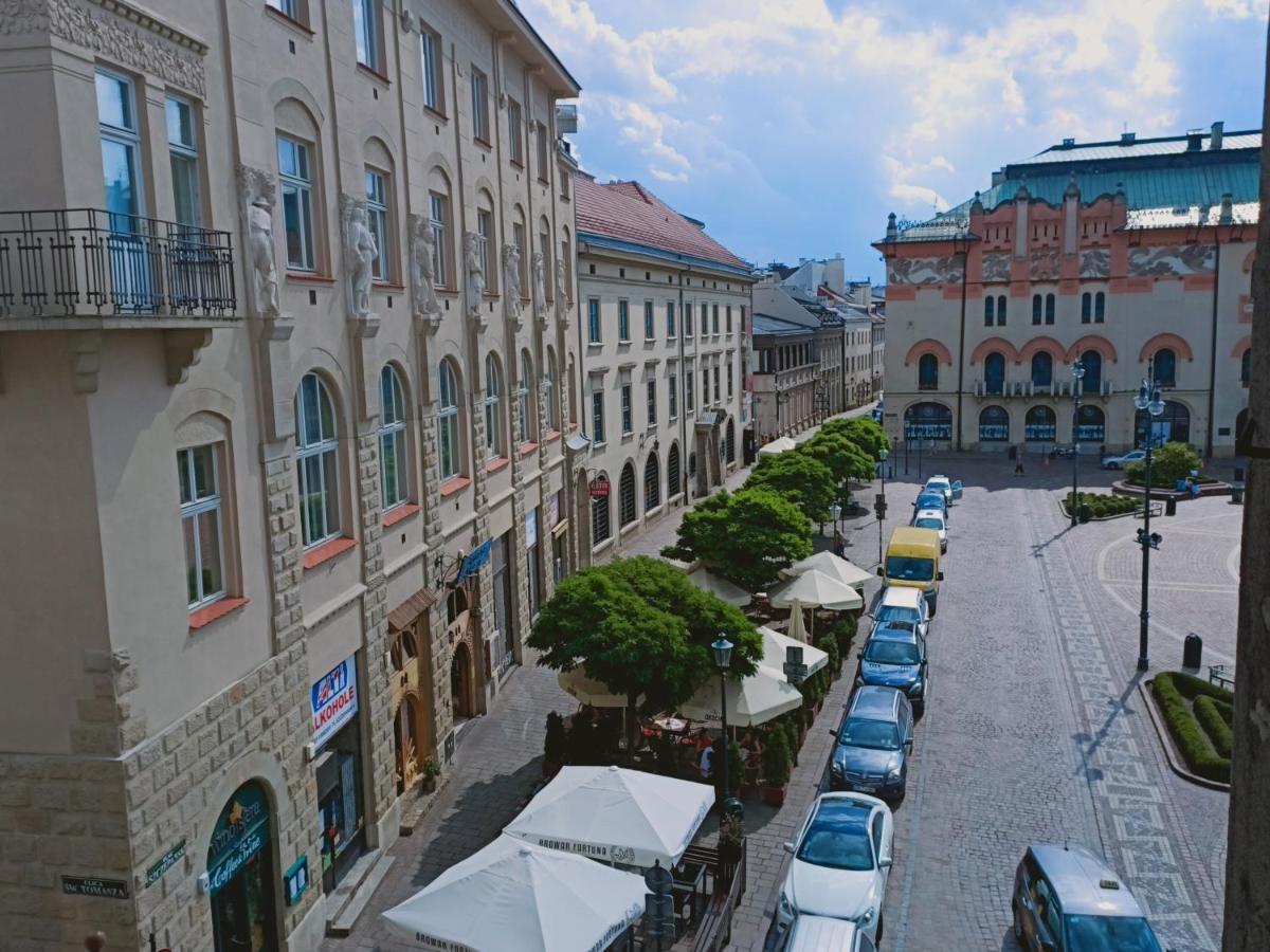 View To The Cracow Basic Apartment Krakow Ngoại thất bức ảnh